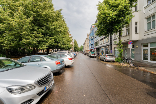 Modern 44 sqm Studio with High-Speed WiFi & Smart TV – Cozy & Beautiful!