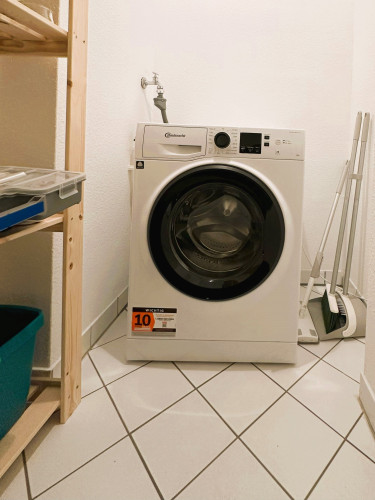 Sunny modern studio with a quiet south-facing terrace near Schönhauser Allee