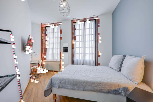 Chambre 1 - LAROUSSE