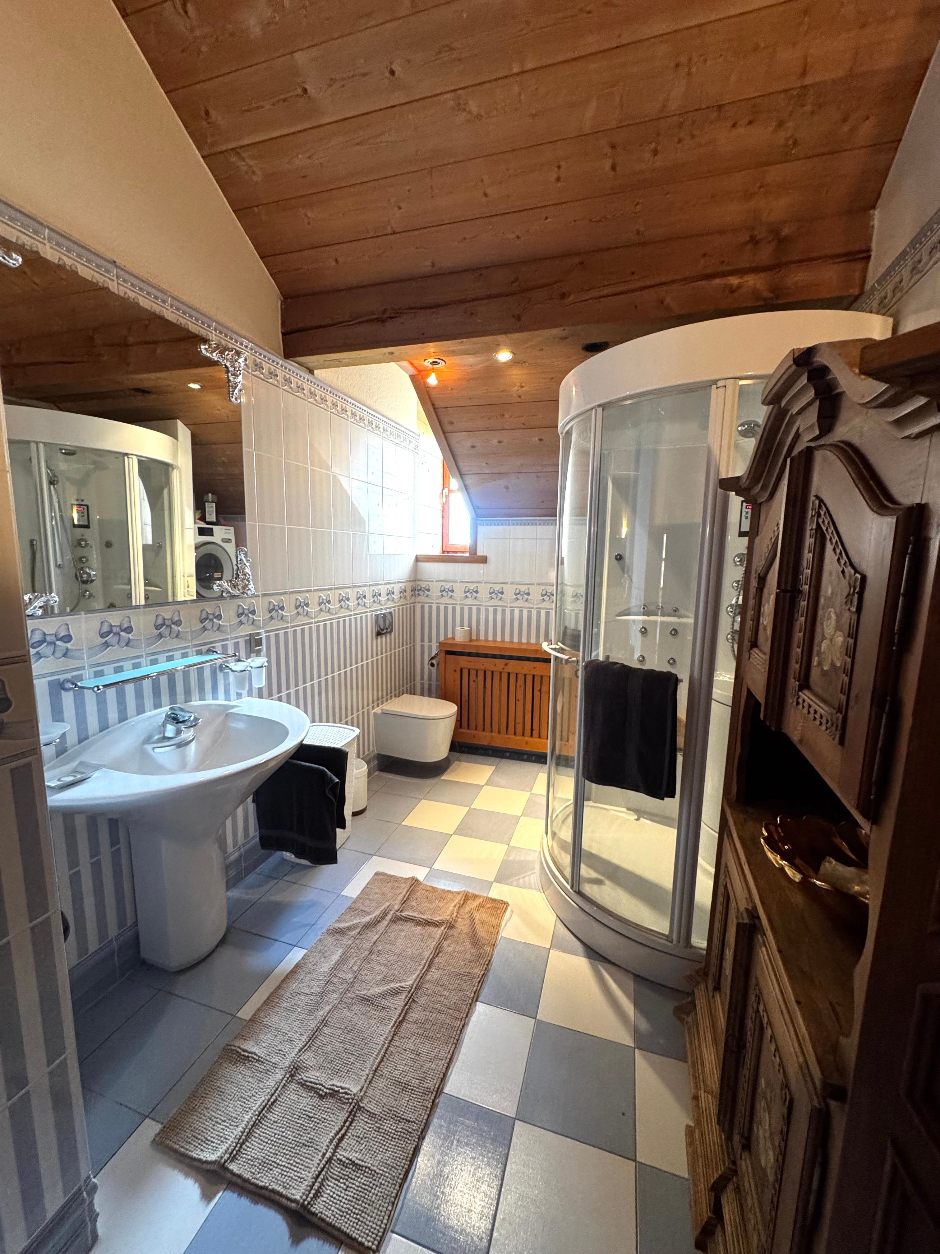  10m² Möbliertes Haus Für Firmen/Familien | Bis 8 Personen | All-In Miete  -  10m² möbliertes Haus für Firmen/Familien | bis 8 Personen | All-In Miete  - Gallery -  10
