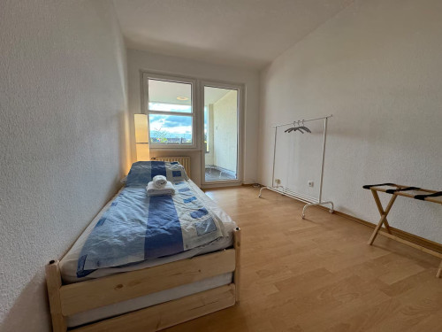 Furnished 4-Room Apartment for Temporary Stay (6–9 Months) | All-Inclusive