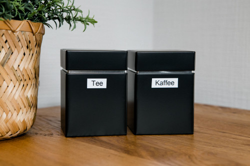 Charming & Modern Apartment with Retro Touch – Fully Equipped & Quietly Located