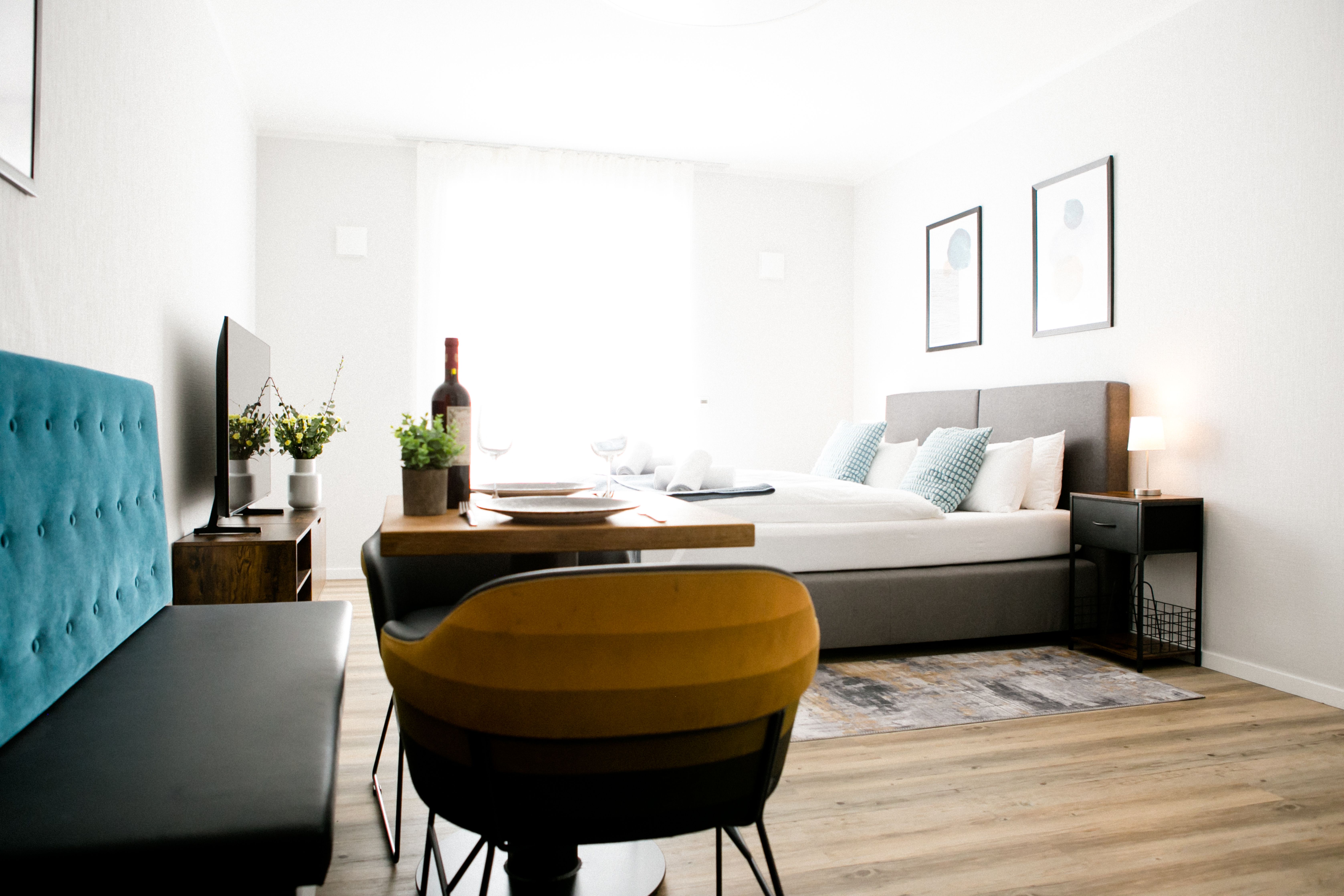  Charming & Modern Apartment With Retro Touch – Fully Equipped & Quietly Located  -  Charming & Modern Apartment with Retro Touch – Fully Equipped & Quietly Located  - Gallery -  28