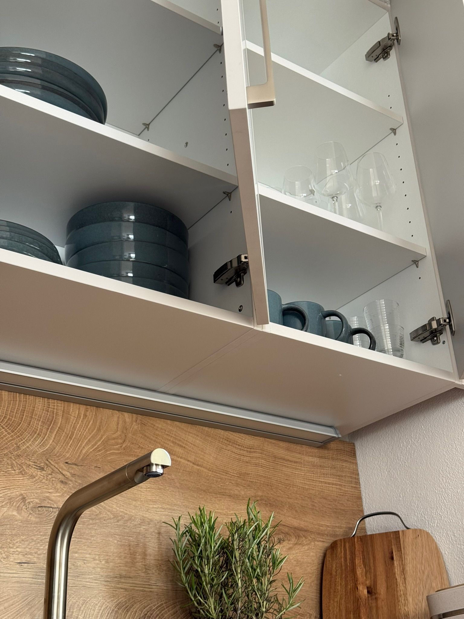 Exclusive Temporary Living – Newly Renovated And Furnished 2-Room Apartment With Two Balconies & Und - Exclusive temporary living – newly renovated and furnished 2-room apartment with two balconies & underground parking in Dresden-Blasewitz - Gallery - 17