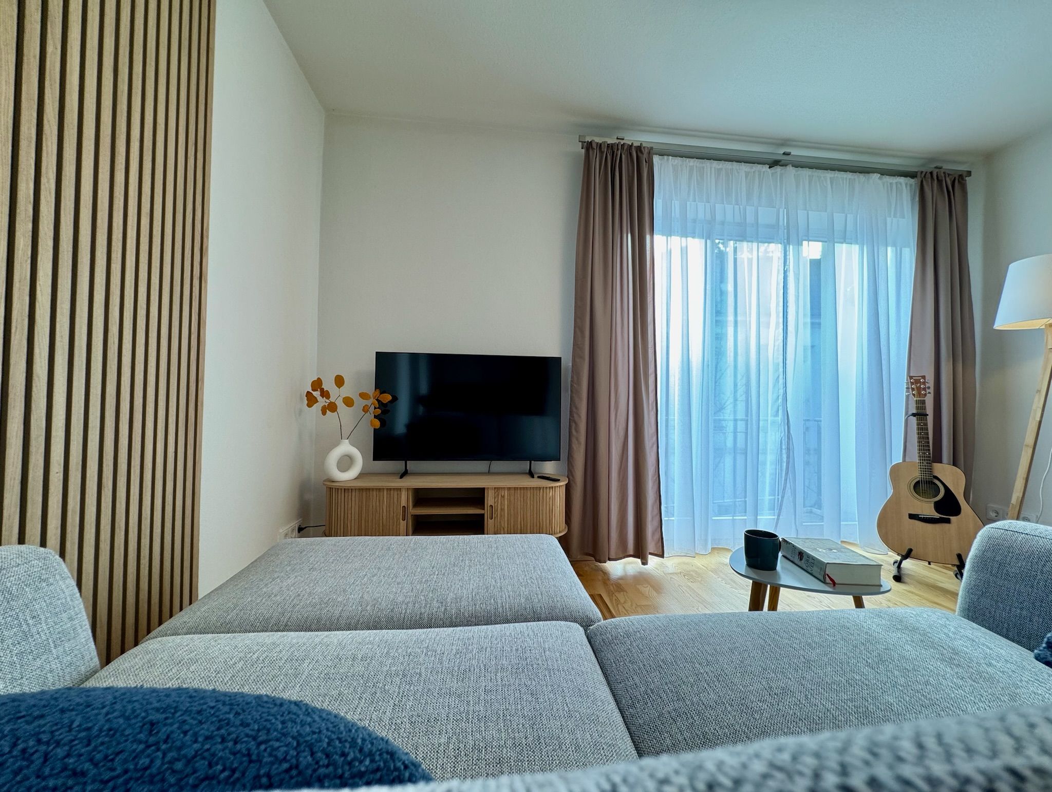 Exclusive Temporary Living – Newly Renovated And Furnished 2-Room Apartment With Two Balconies & Und - Exclusive temporary living – newly renovated and furnished 2-room apartment with two balconies & underground parking in Dresden-Blasewitz - Gallery - 24