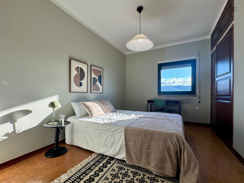 Stunning Double Bedroom close to Faculty of Economics, University of Coimbra