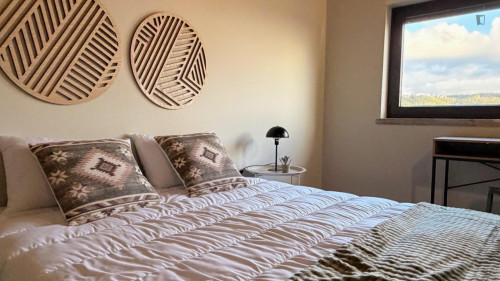 Profound Double Bedroom close to University of Coimbra