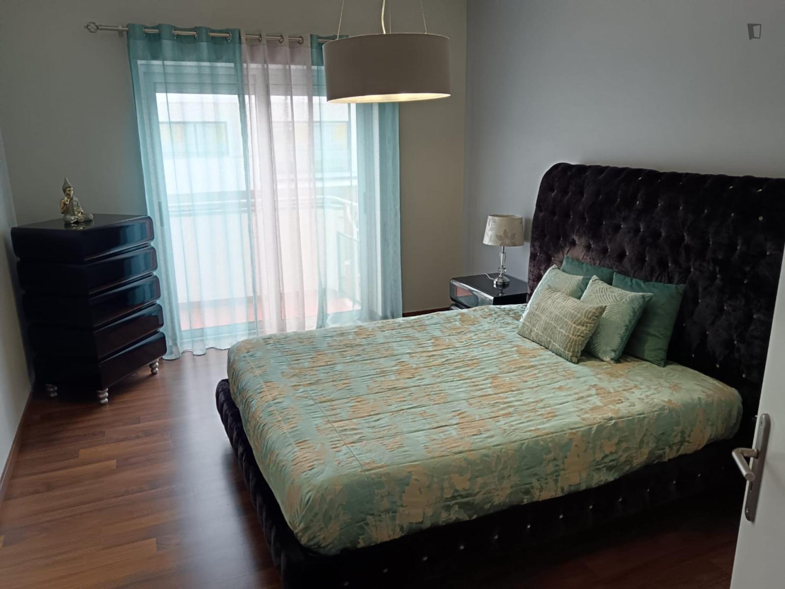  Cozy Single Bedroom Close To Polytechnic Institute Of Portalegre  -  Cozy Single Bedroom close to Polytechnic Institute Of Portalegre  - Gallery -  1