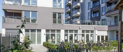 Modern & Urban Mitte Apartment