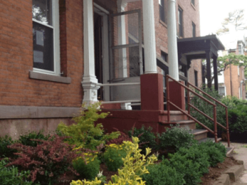 Cozy private bedroom by Yale_Rm 1.2