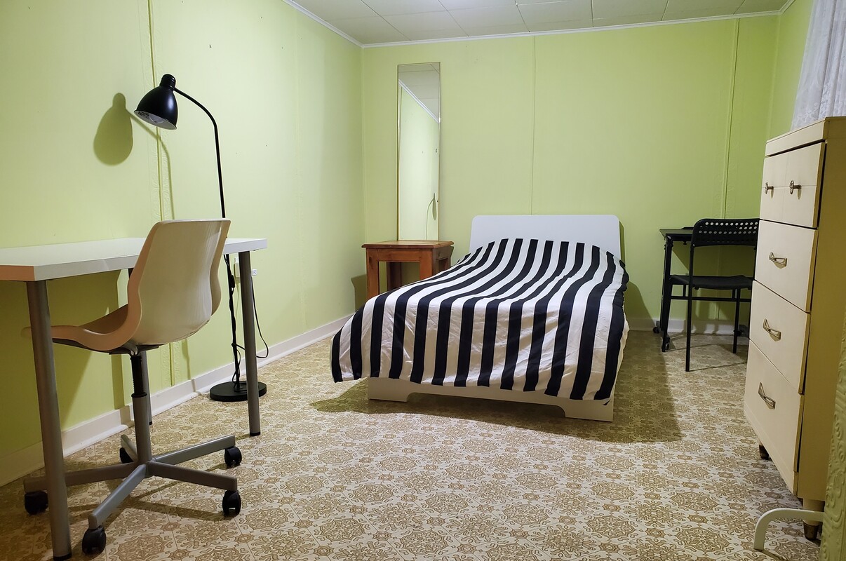  2 Bedroom(Single Bed)  -  Privite 1-Bedroom for Female only  - Gallery -  1