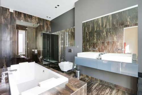 Modern Comfort for 4: Chic Parisian Apartment