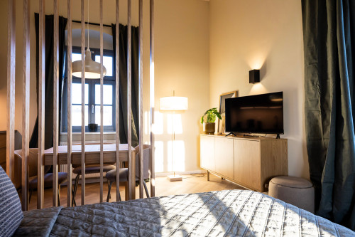 Business Studio near Silicon Saxony | Parking | Balcony