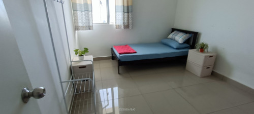 Just a basic room  - Gallery - 14
