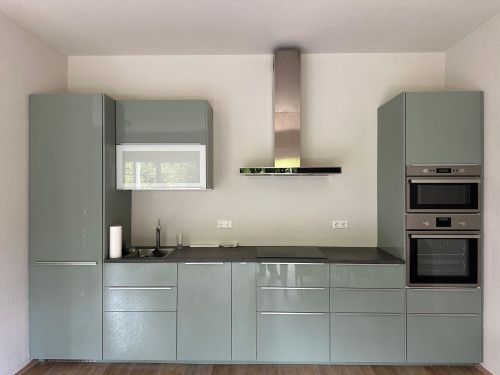 1 bedroom apartment, super central with garden