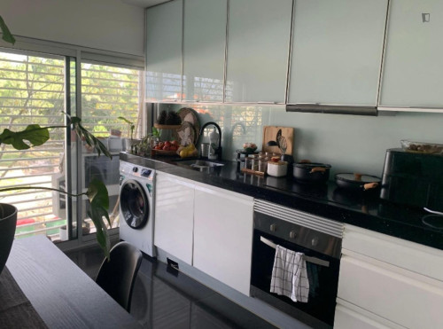 Luminous Double Bedroom close to National Forest