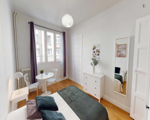 Very neat double bedroom in the 14th Arrondissement