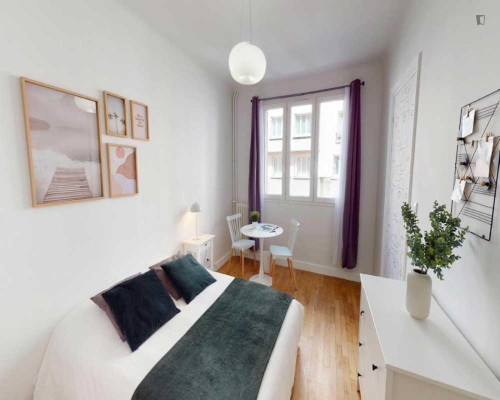 Very neat double bedroom in the 14th Arrondissement