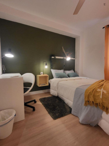 Alluring double bedroom in San Vicente del Raspeig