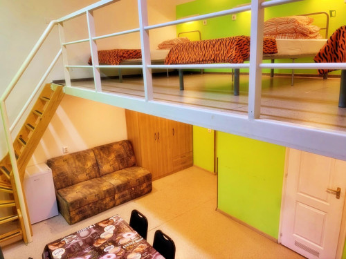 Bed in a comfy triple ensuite bedroom, in Ferencváros