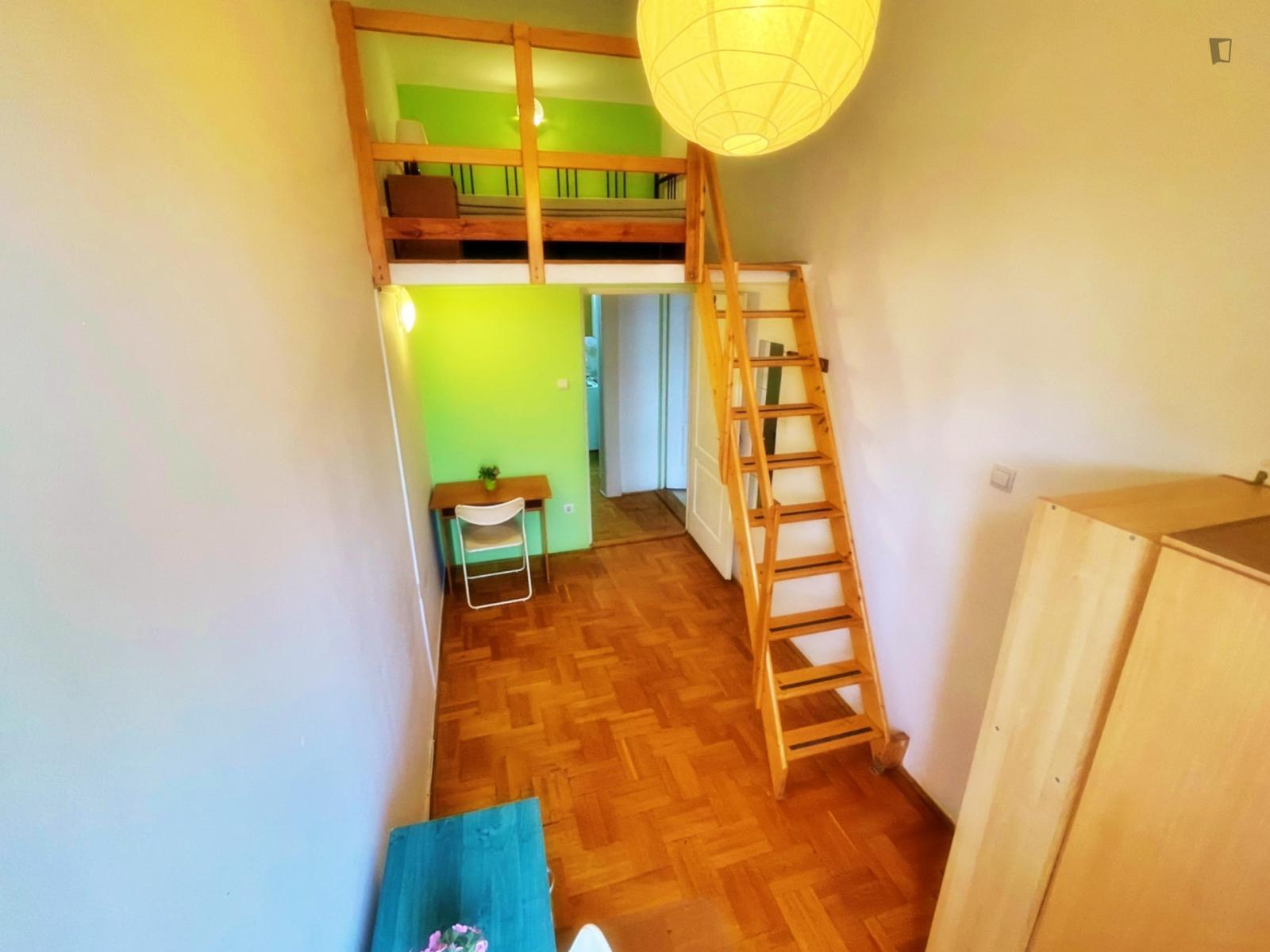 902 - Neat Single Bedroom Near Boráros Tér Station - 1