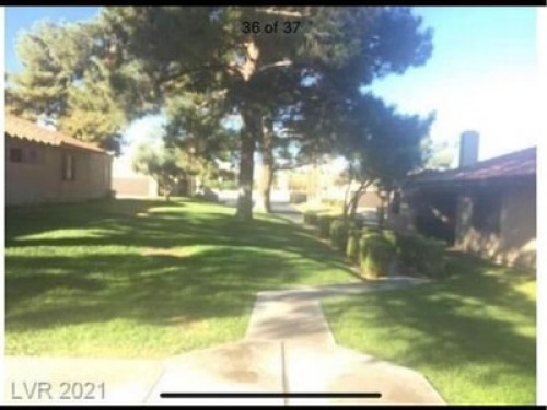 Vegas private room & bath