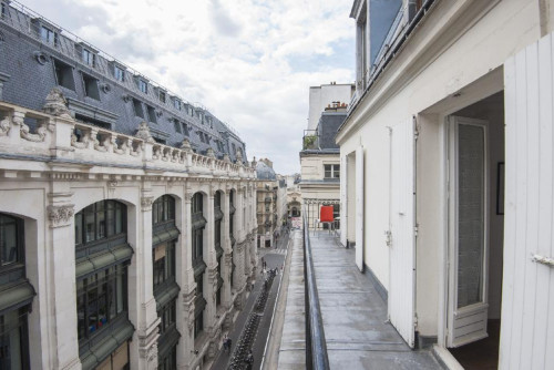 Studio in vibrant neighbourhood