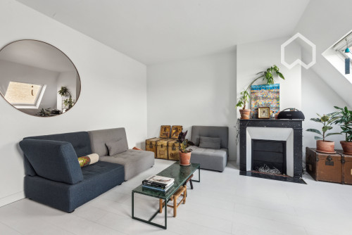 Parisian Living – 1-Bedroom Apartment near Trocadéro and Arc de Triomphe