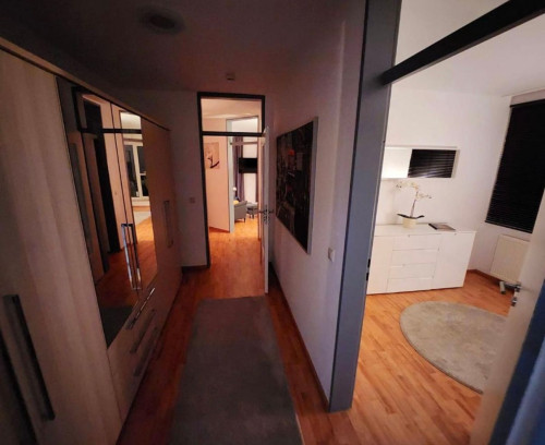 Business Apartment with terrace - All-Inclusive Rent, Workspace, Quiet & Move-in ready