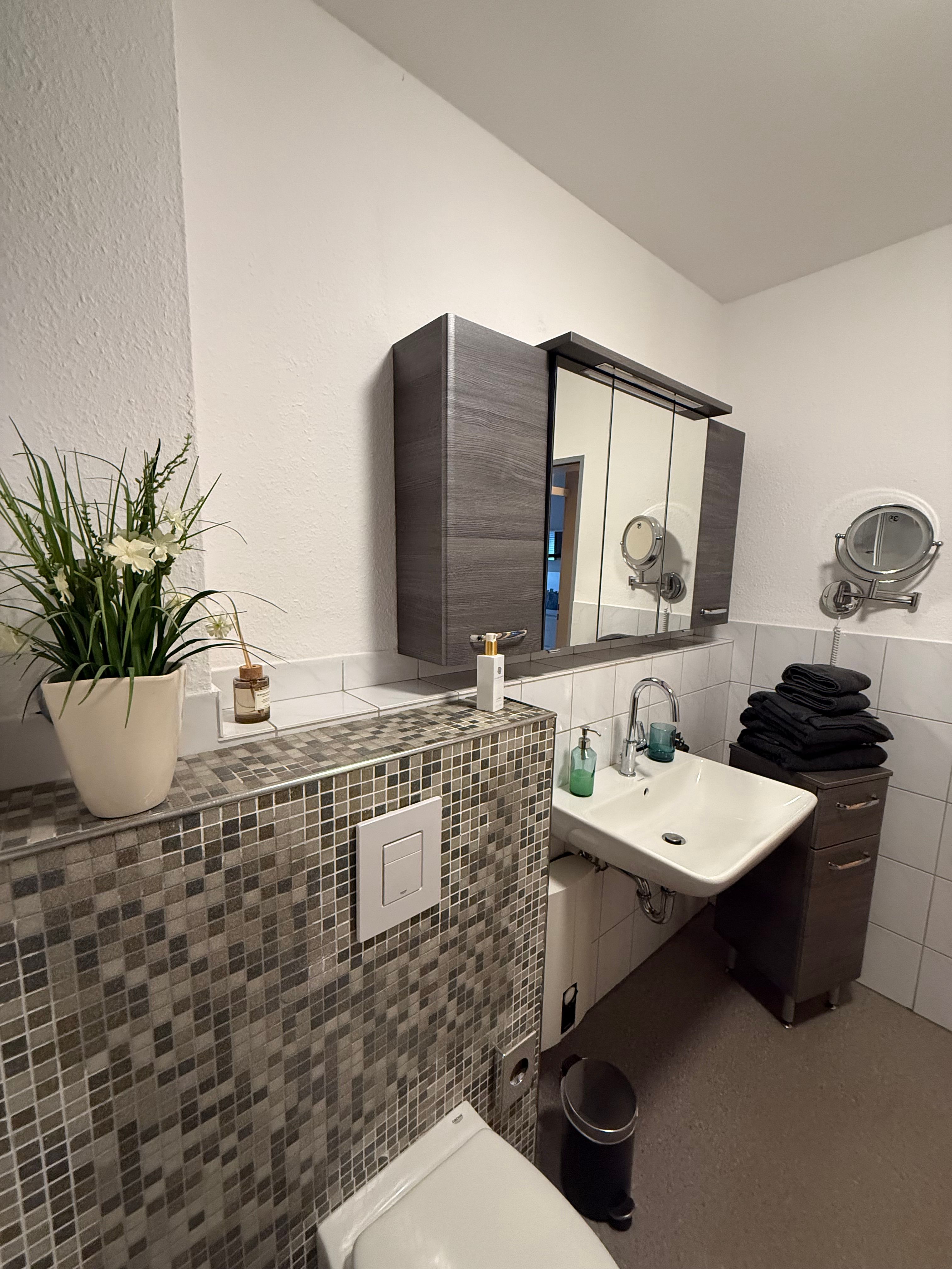 Business Apartment With Terrace - All-Inclusive Rent, Workspace, Quiet & Move-In Ready - Business Apartment with terrace - All-Inclusive Rent, Workspace, Quiet & Move-in ready - Gallery - 17