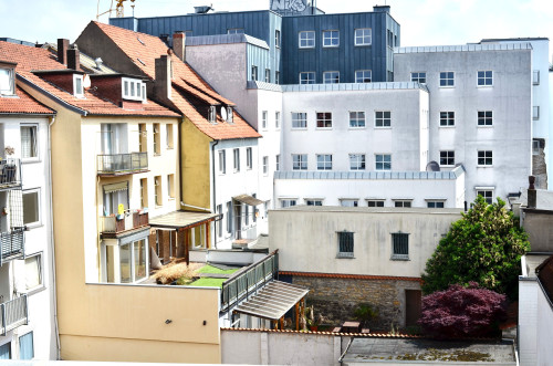 Top location in Osnabrueck City – close to the castle gardens – exclusively renovated!