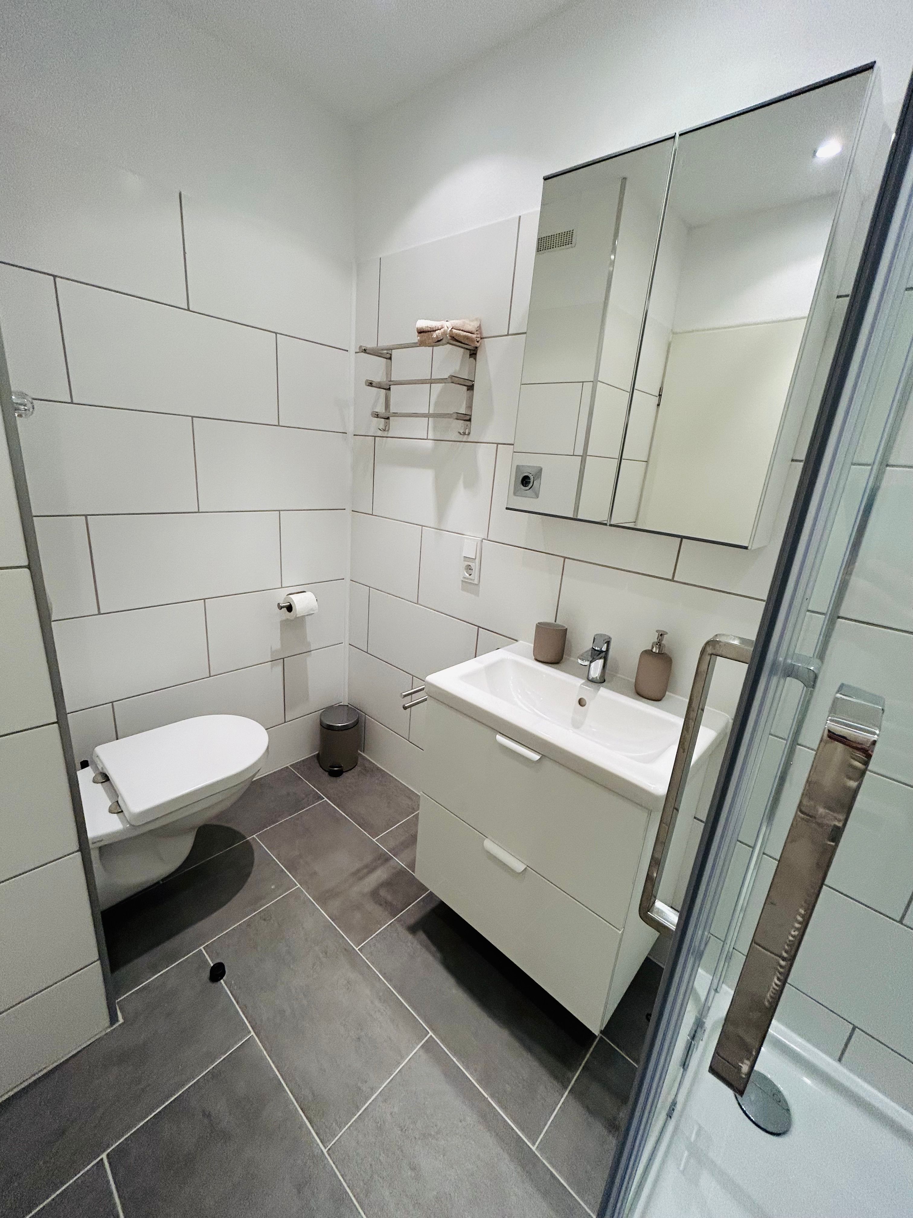  Top Location In Osnabrueck City – Close To The Castle Gardens – Exclusively Renovated!  -  Top location in Osnabrueck City – close to the castle gardens – exclusively renovated!  - Gallery -  7