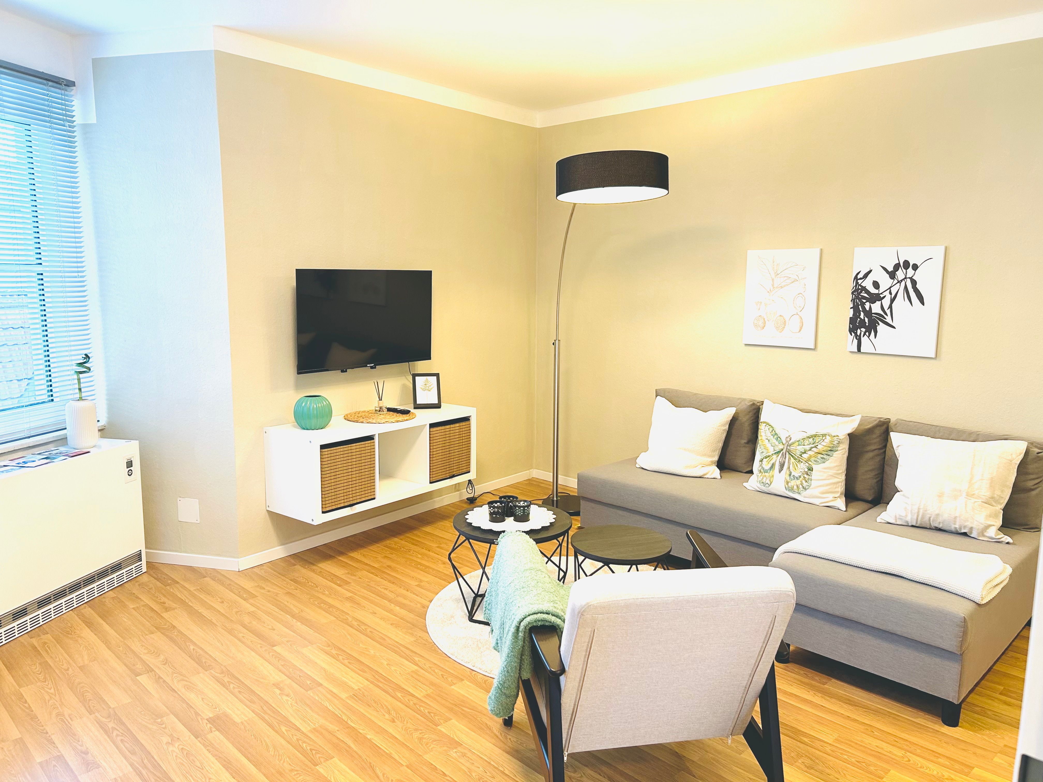  Top Location In Osnabrueck City – Close To The Castle Gardens – Exclusively Renovated!  -  Top location in Osnabrueck City – close to the castle gardens – exclusively renovated!  - Gallery -  16
