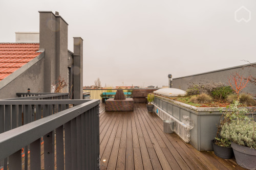 Fashionable studio in the trendy district of Friedrichshain (Berlin) in a central location