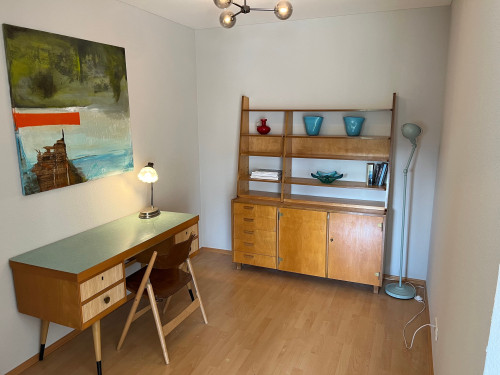 Design flat with parking garage and large balcony in Flingern-Nord