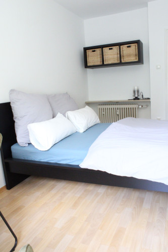 Quiet, Central Location – Steps from the Isar - Gallery - 19