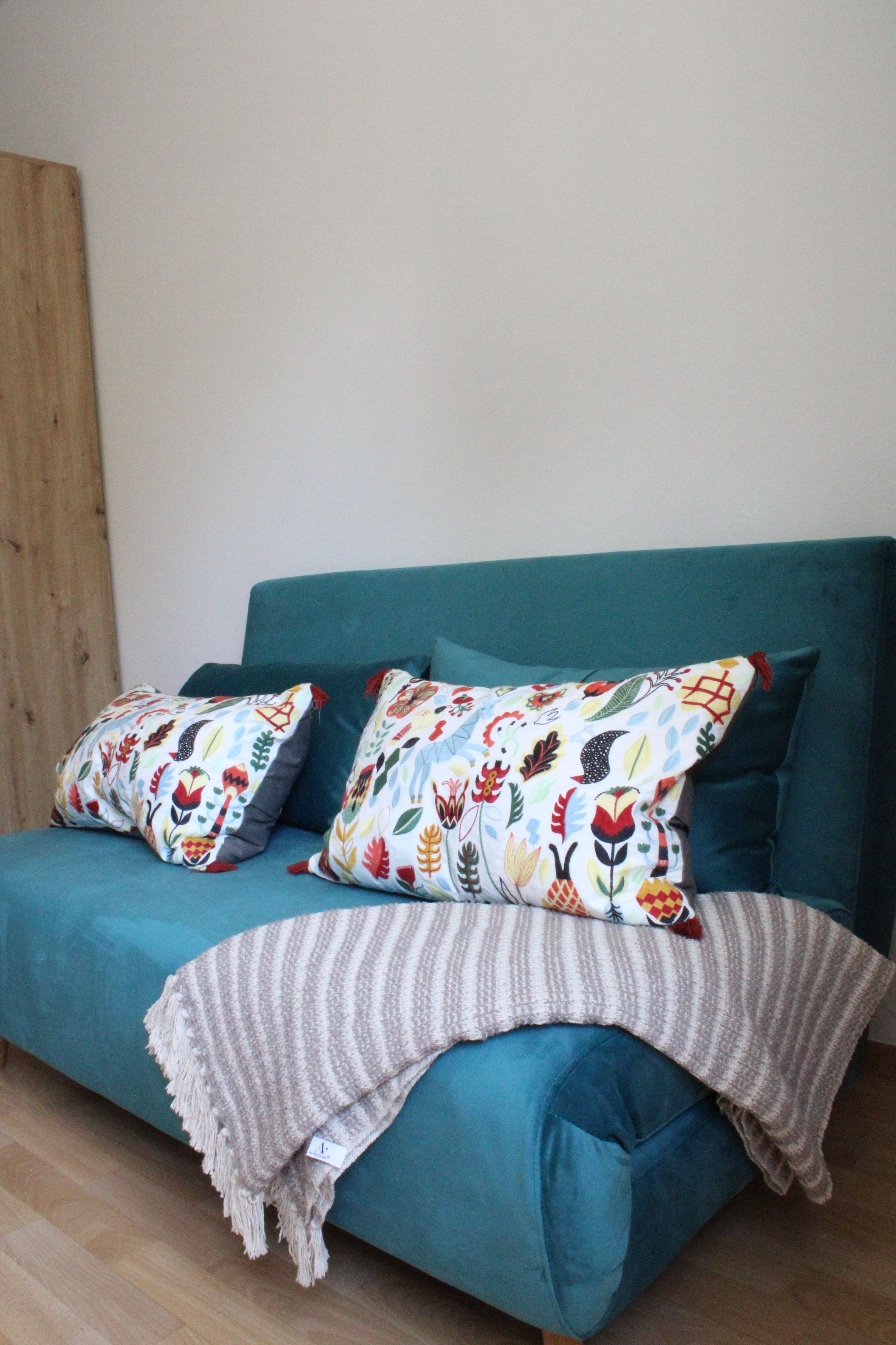 Quiet, Central Location – Steps From The Isar - 1