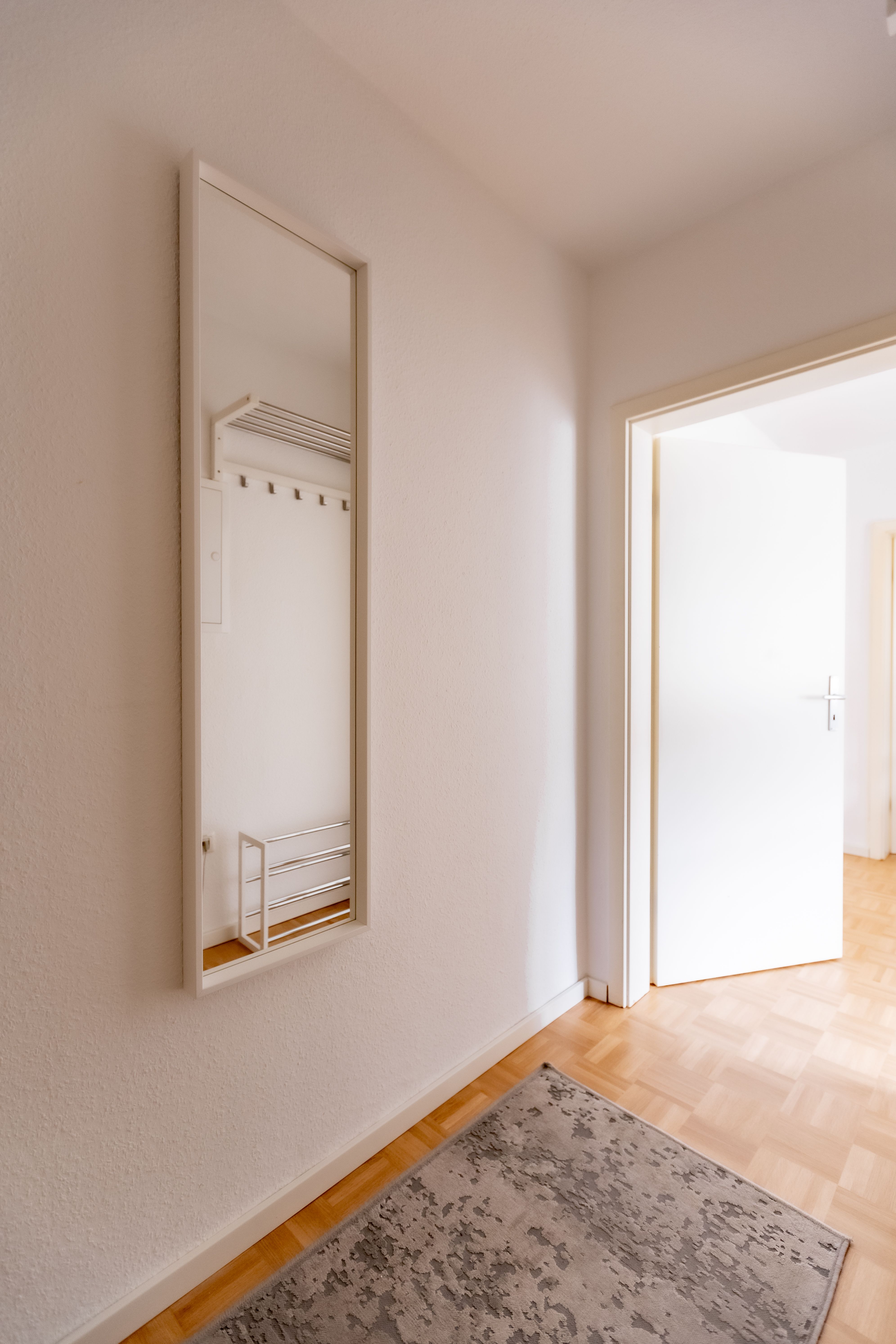 Modern 2-Room Apartment In Attractive Location In Duisburg - WEST48 - 1
