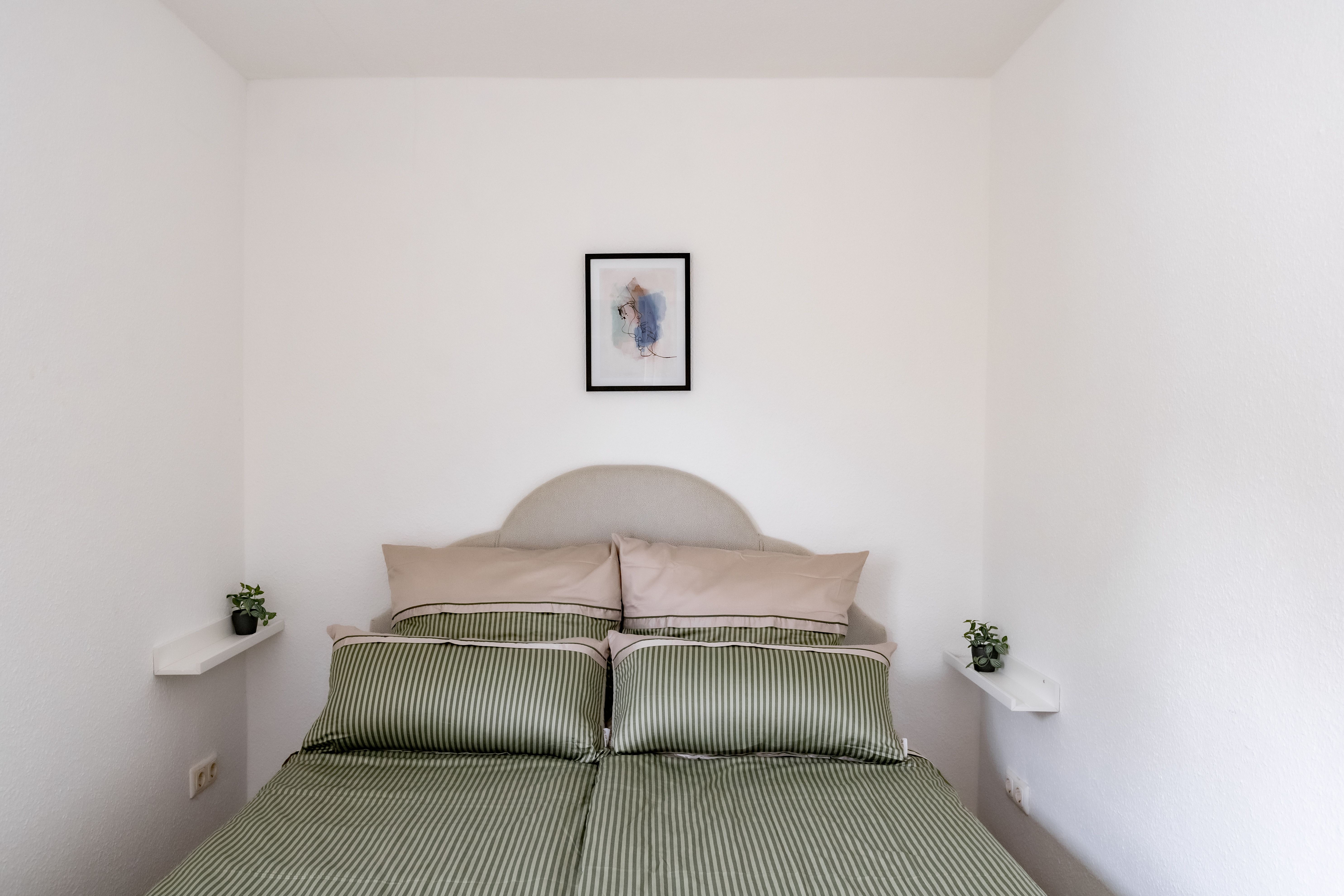 Modern 2-Room Apartment In Attractive Location In Duisburg - WEST48 - 24