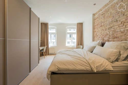 Great and fashionable home with the best location (Mitte)