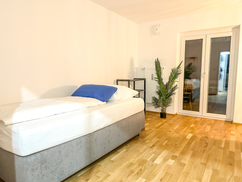 Near Regensburg/Walhalla: Balcony | 3 rooms | kitchen | electric fireplace | Nintendo Switch | parking - Gallery - 34