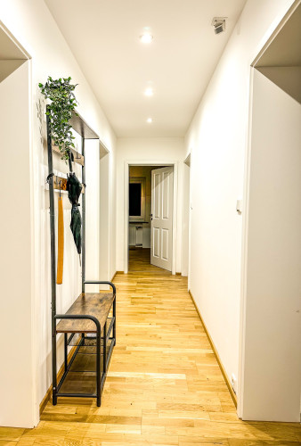 Near Regensburg/Walhalla: Balcony | 3 rooms | kitchen | electric fireplace | Nintendo Switch | parking - Gallery - 12