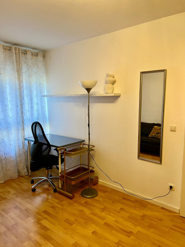 Quiet 3.5 room apartment (suitable for shared flat) in Munich-Schwabing with very good transport connections