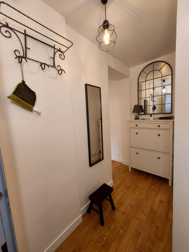 2 Bedroom Flat, with Sacre-Coeur View