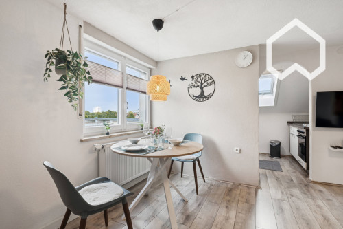 Schwabennest MM - small, fine & central with garden + parking space