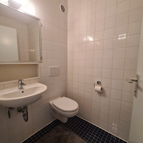 • Großzügige 5-Zimmer-Wohnung mit 4 Schlafzimmern und Balkon