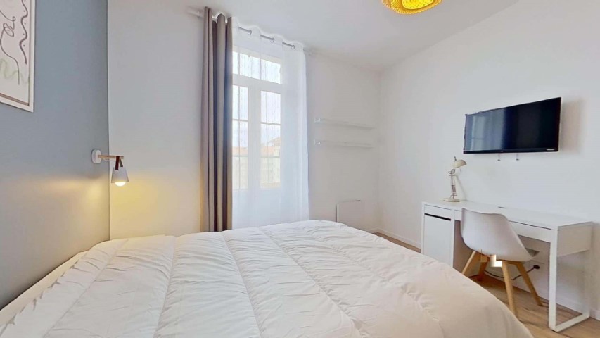 Chambre 4 - DUGOMMIER