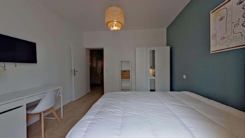 Chambre 4 - DUGOMMIER