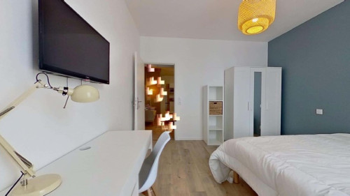 Chambre 4 - DUGOMMIER