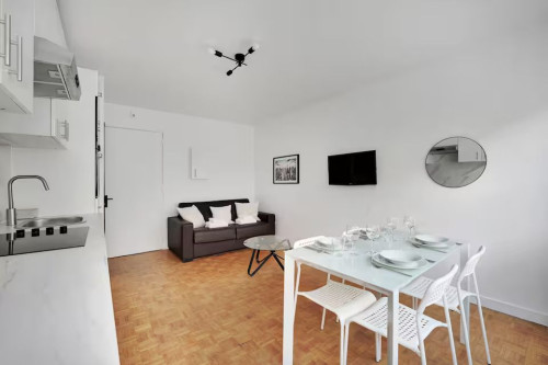 Nice, fashionable loft in quiet street